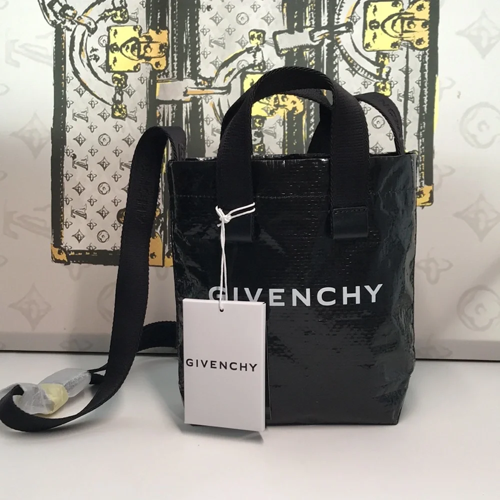 New Givenchy Black G-Shopper Mini Tote Bag Open Top Authentic”